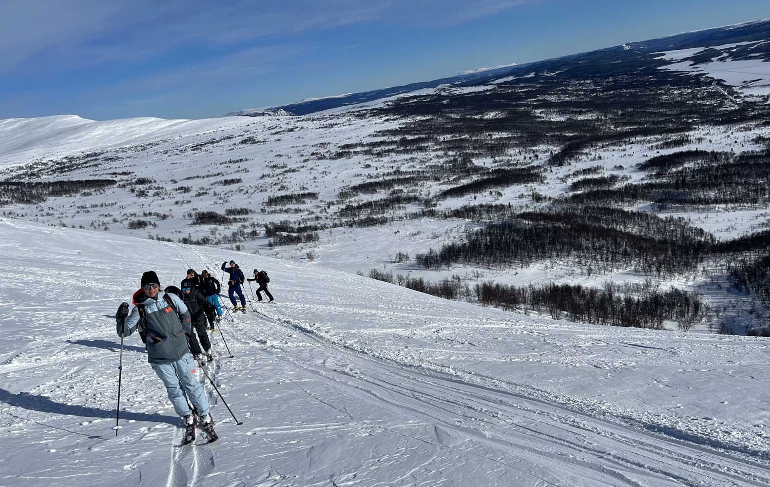 Guidad topptur i fjällen i Sverige och Norge